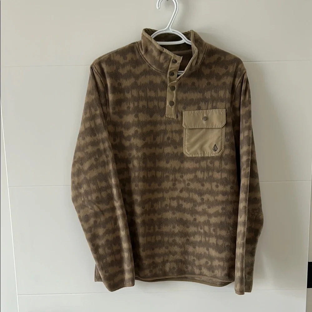 Volcom Patterned Pullover with Buttons - Picture 1 of 4